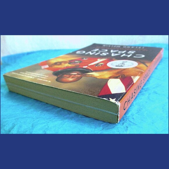 Book - Chasing Space: An Astronaut's Story of Grit, Grace, and Second Chances - Picture 13 of 14